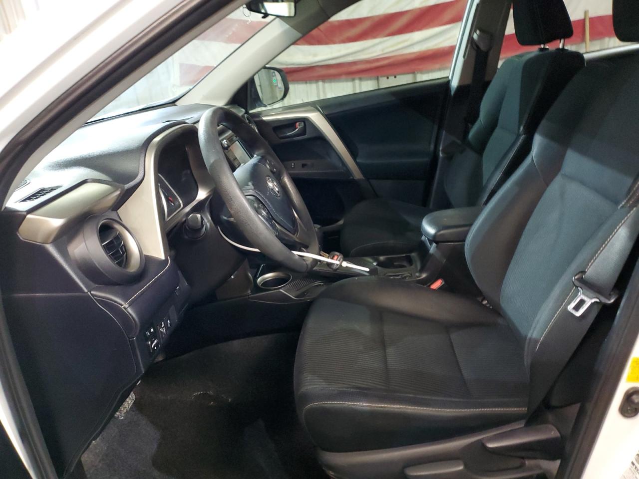 2013 Toyota RAV 4 - Image 7