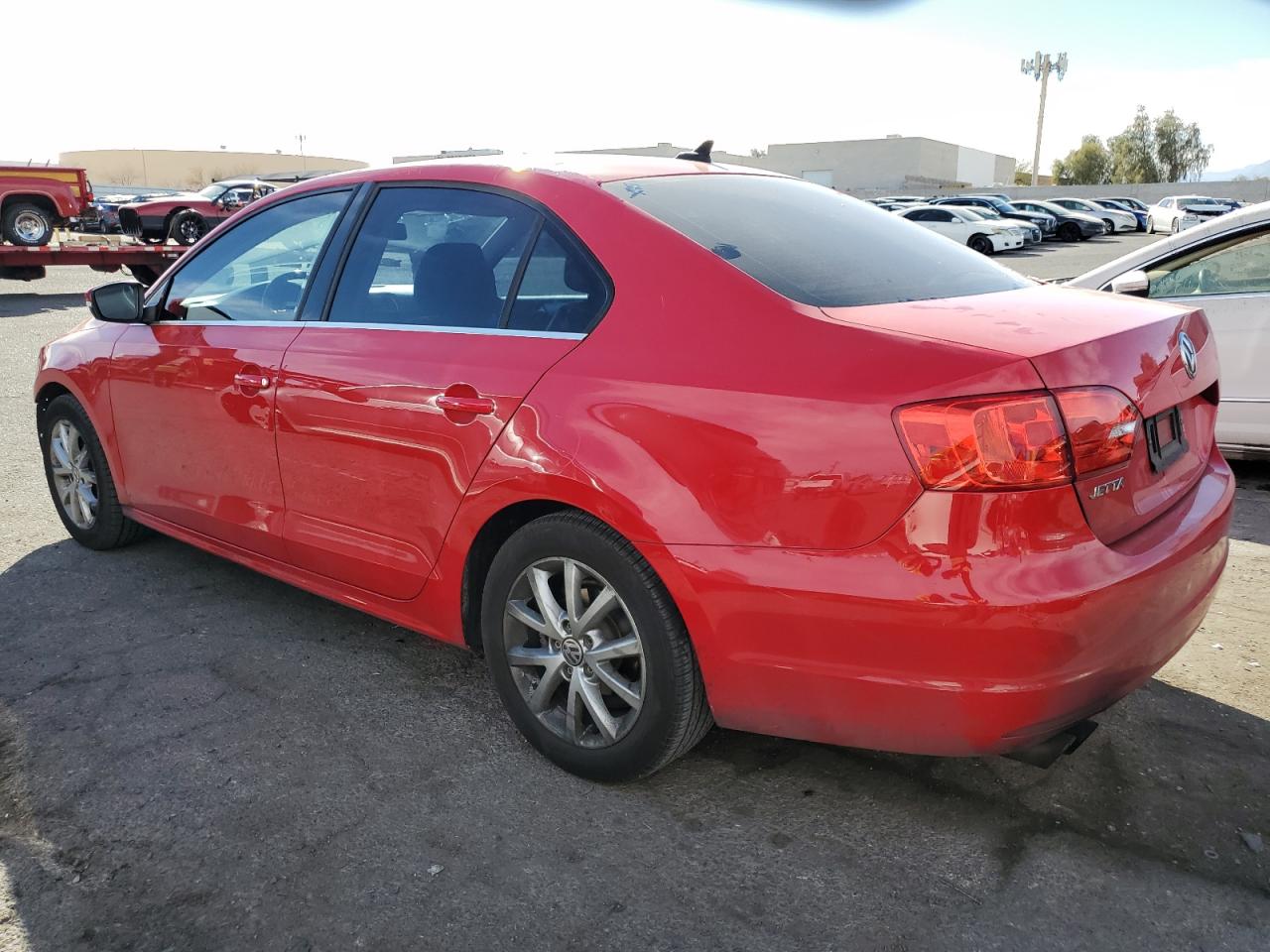 2014 Volkswagen Jetta - Image 2