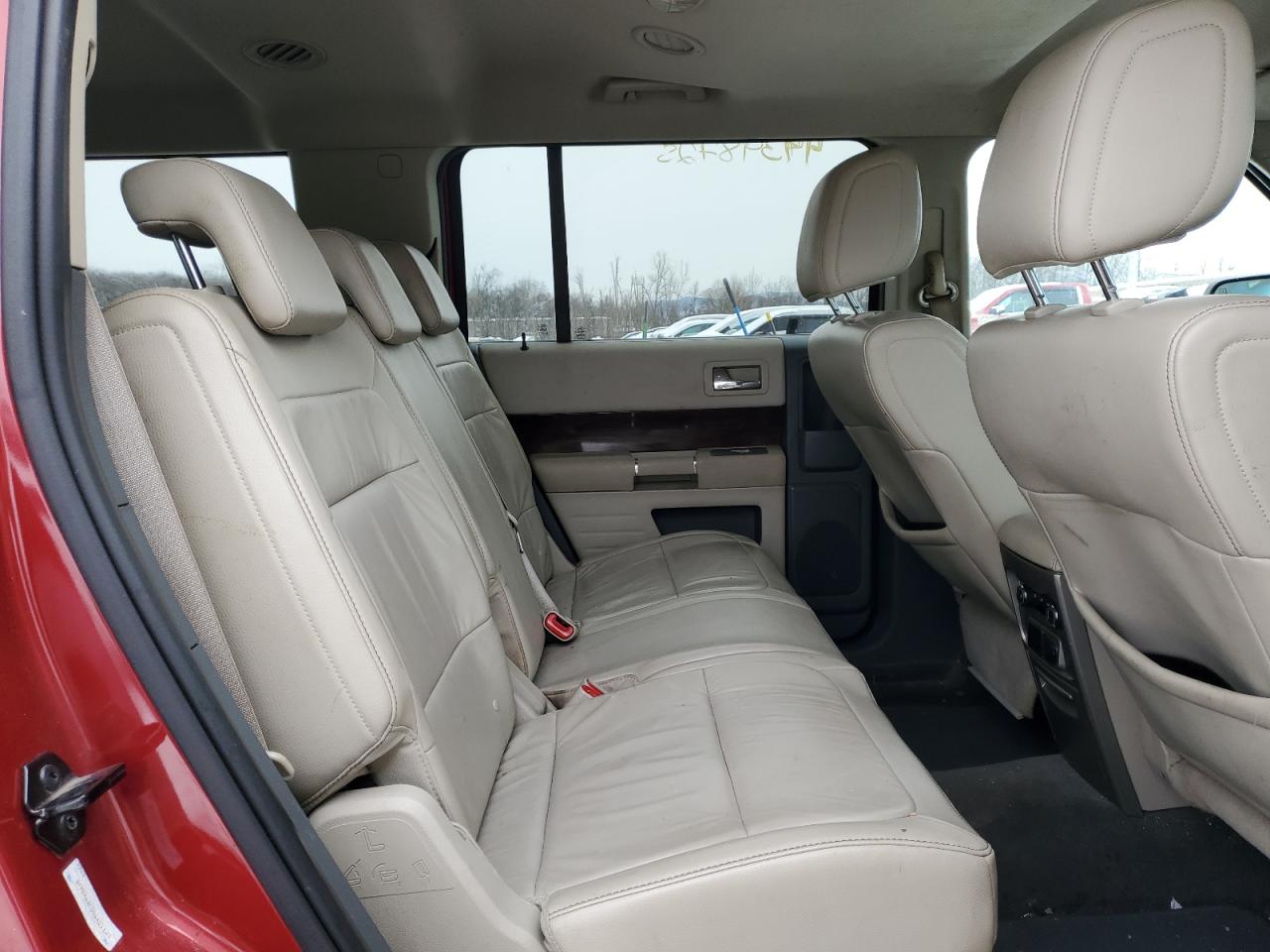 2009 Ford Flex - Image 11