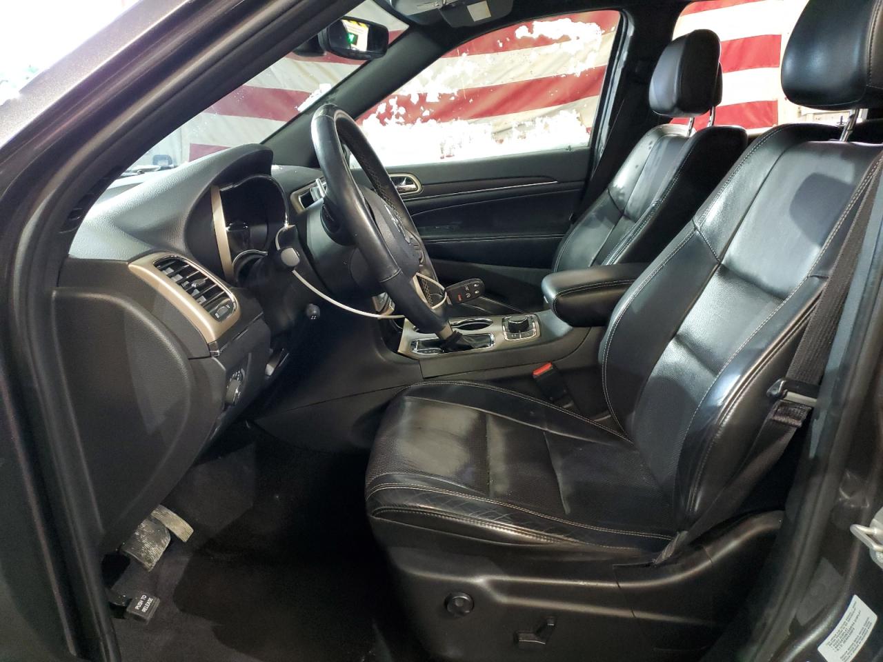 2017 Jeep Grand Cherokee - Image 7