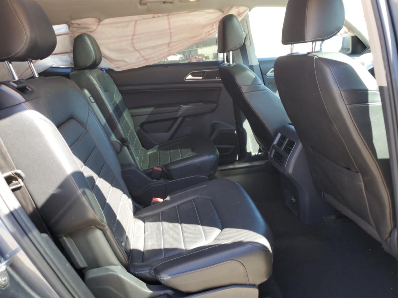 2018 Volkswagen Atlas - Image 12