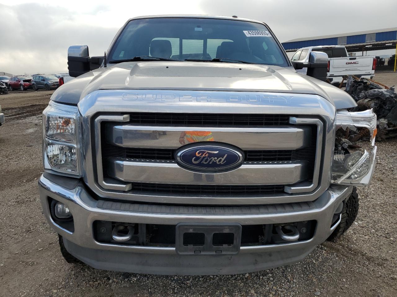 2012 Ford F250 - Image 5
