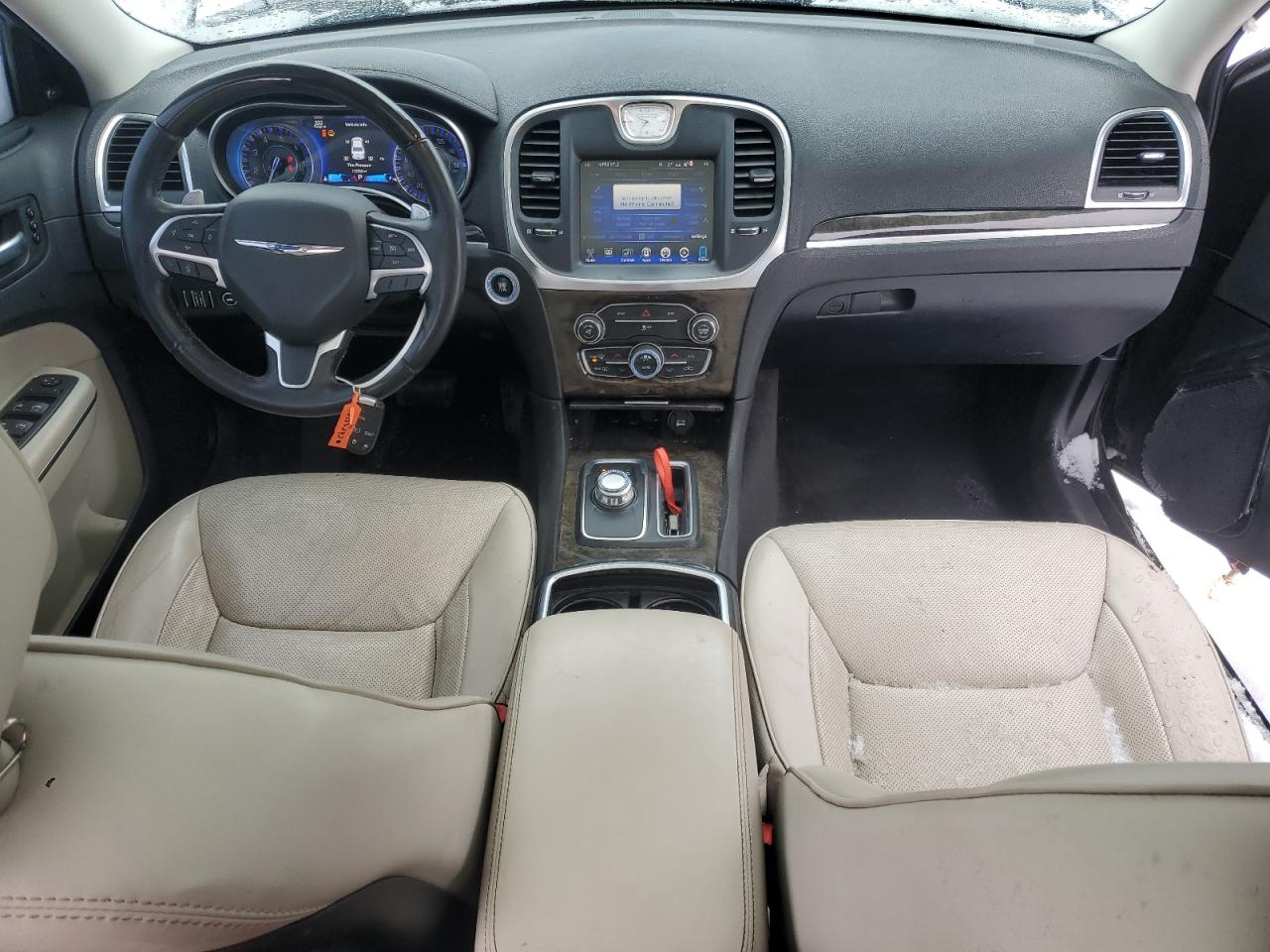 2015 Chrysler 300 - Image 8