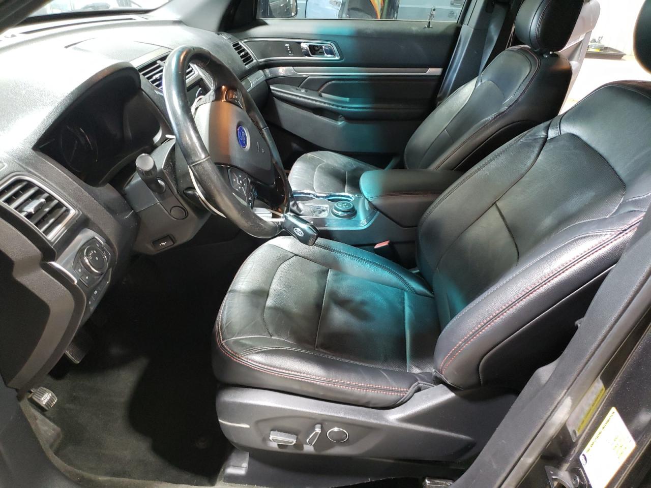 2017 Ford Explorer - Image 7