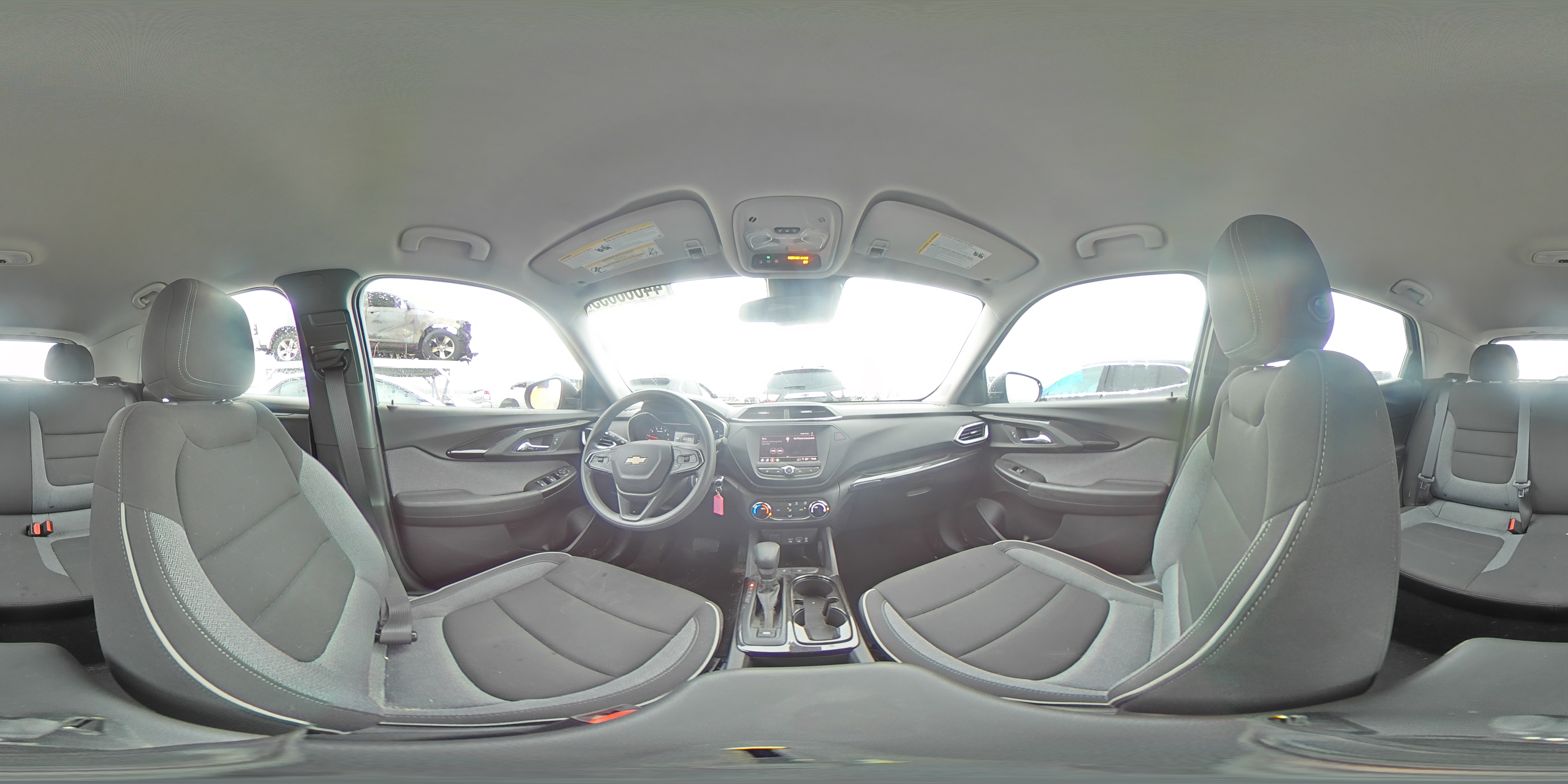 2022 Chevrolet TrailBlazer - Image 13