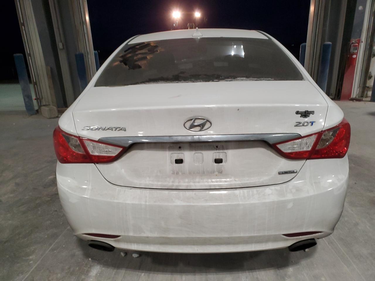 2013 Hyundai Sonata - Image 6