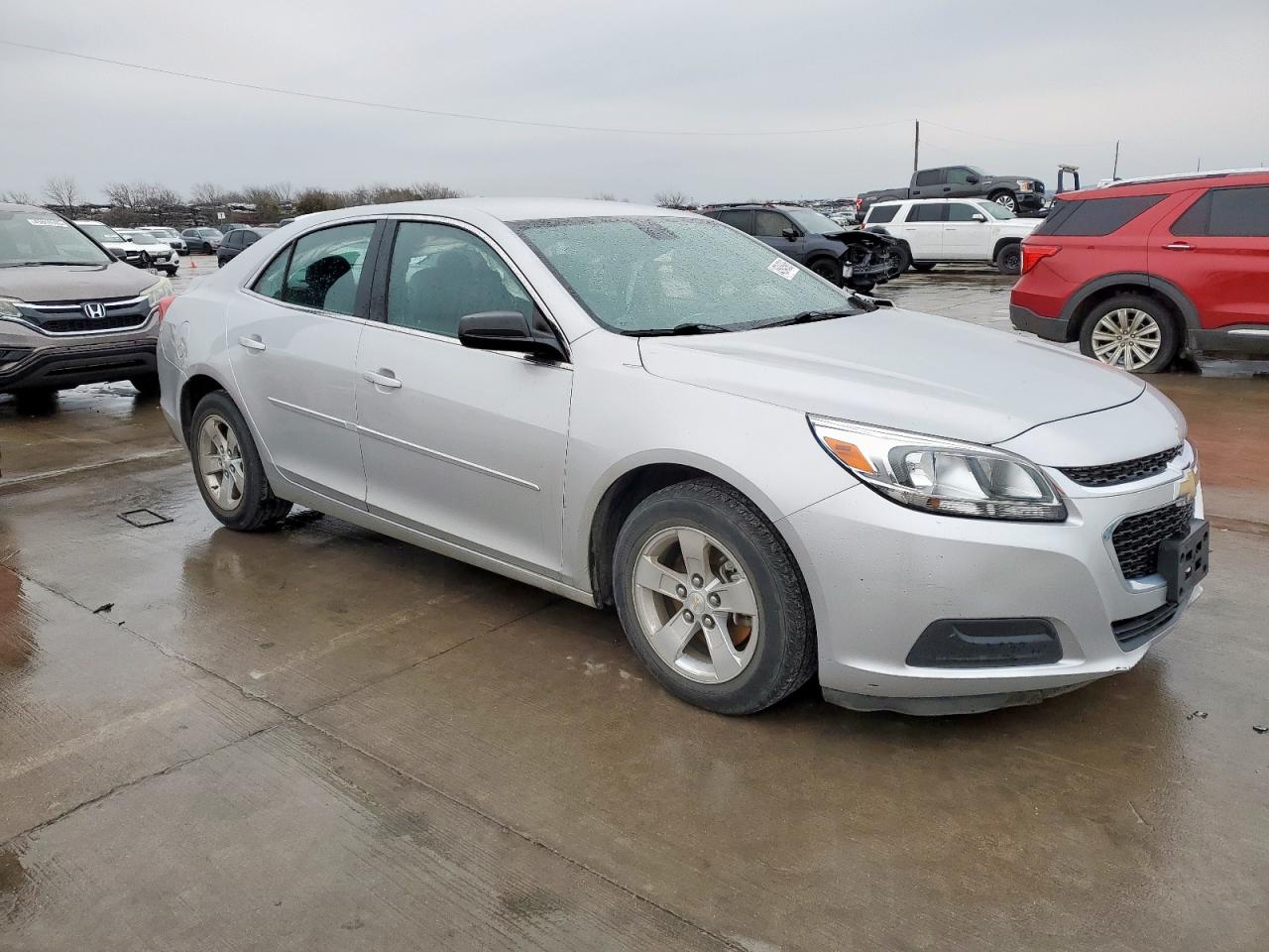 2016 Chevrolet Malibu - Image 4