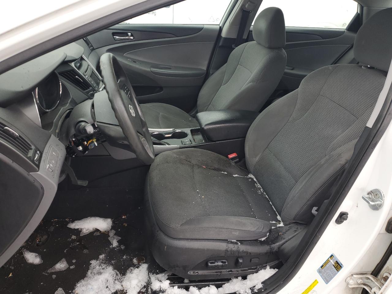 2014 Hyundai Sonata - Image 7