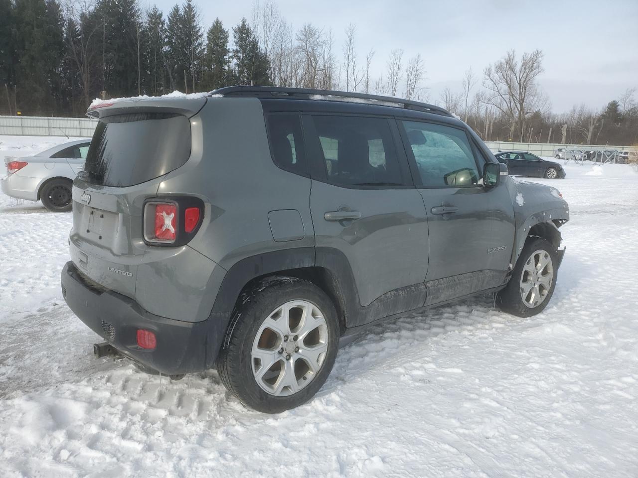 2020 Jeep Renegade - Image 3