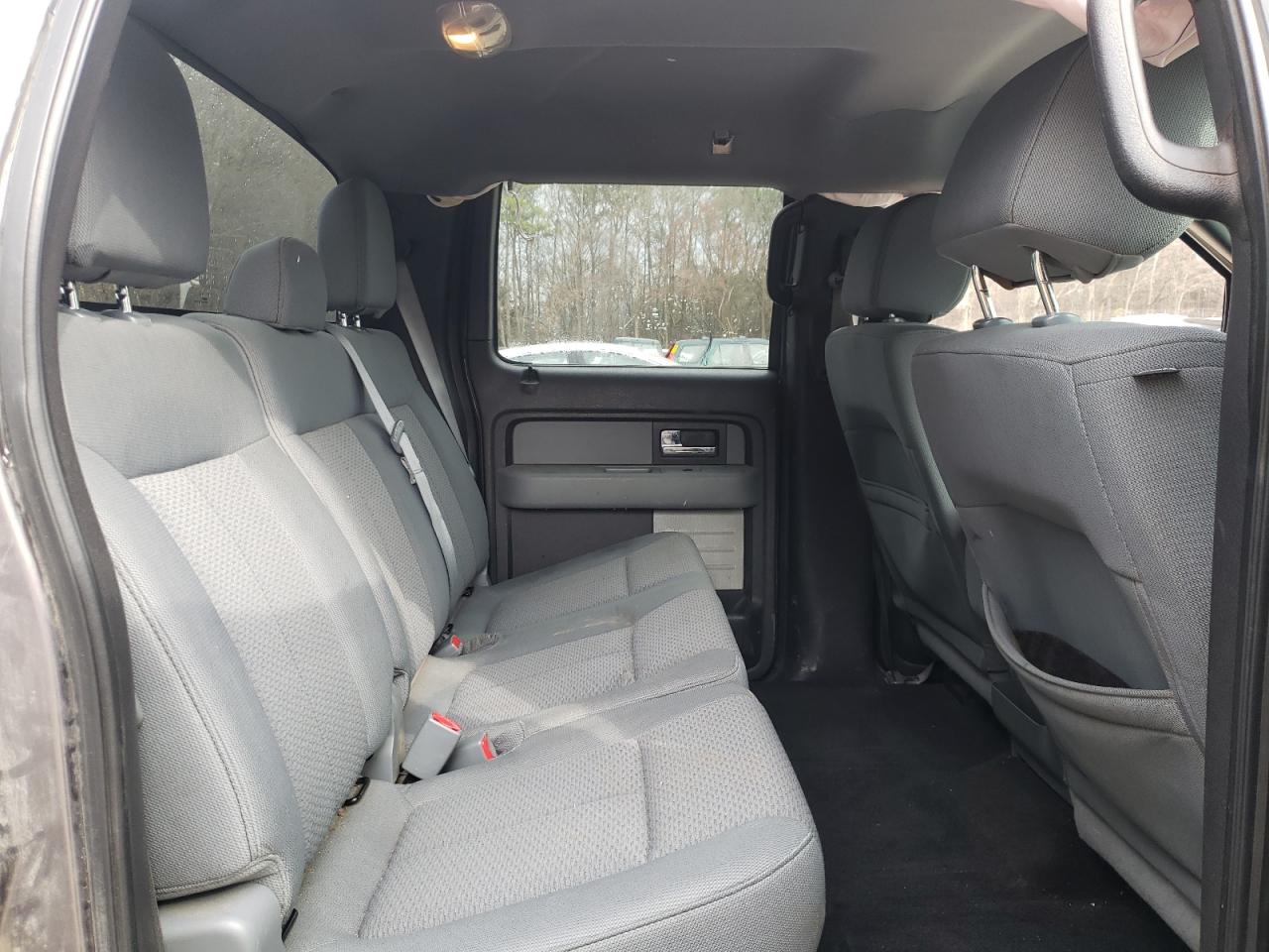 2013 Ford F-150 - Image 10