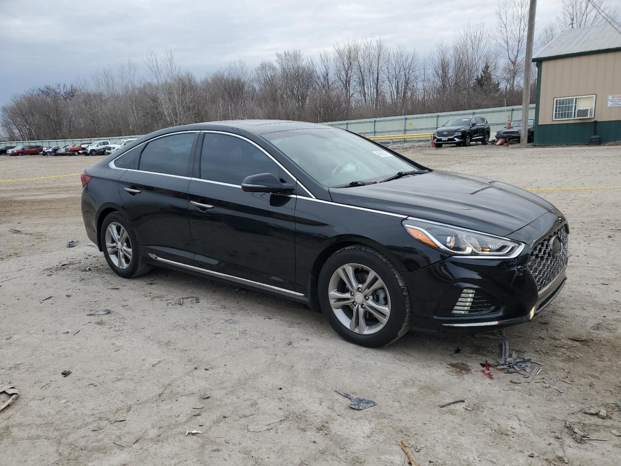 2018 Hyundai Sonata - Image 4