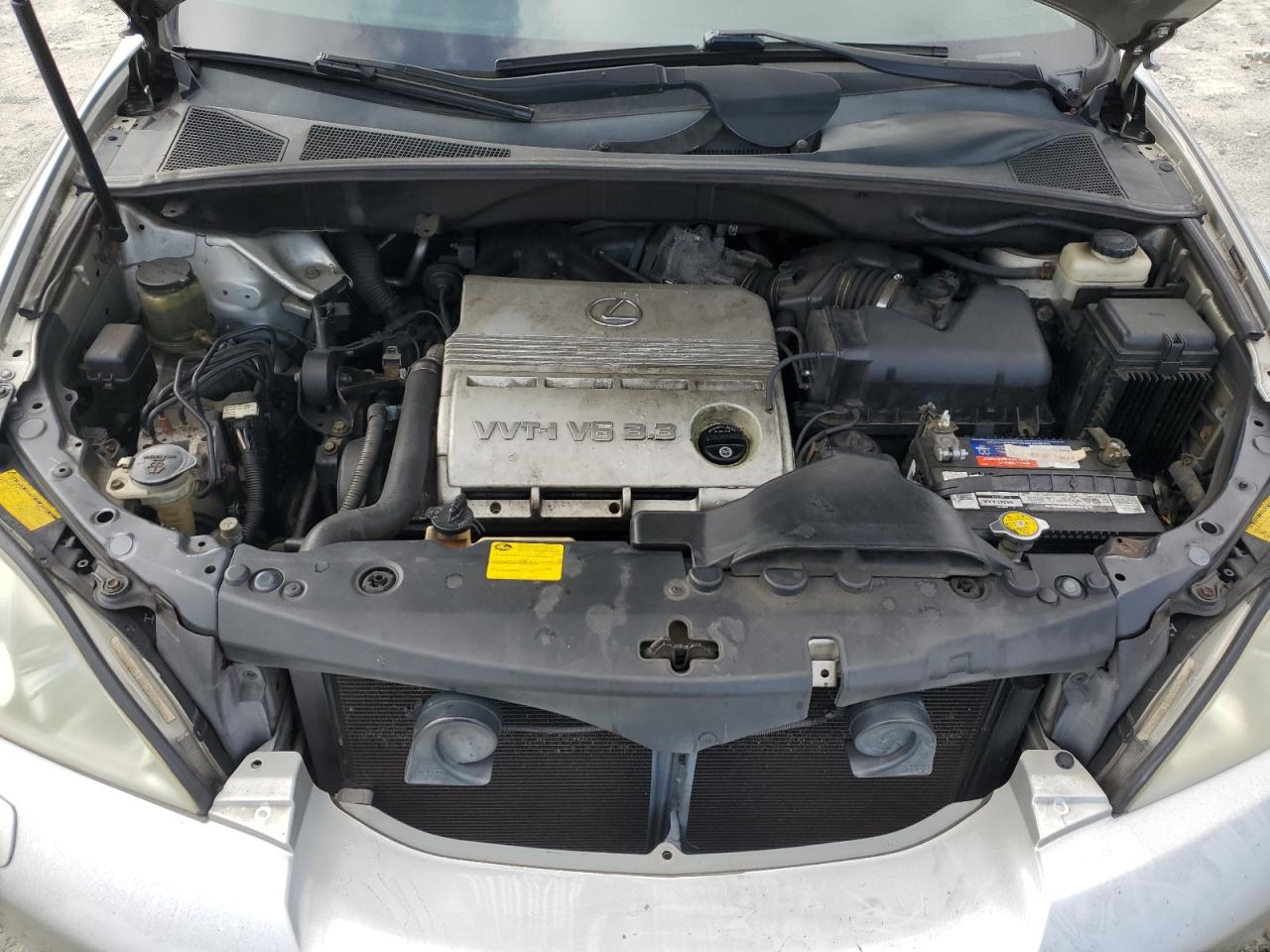 2004 Lexus RX - Image 12