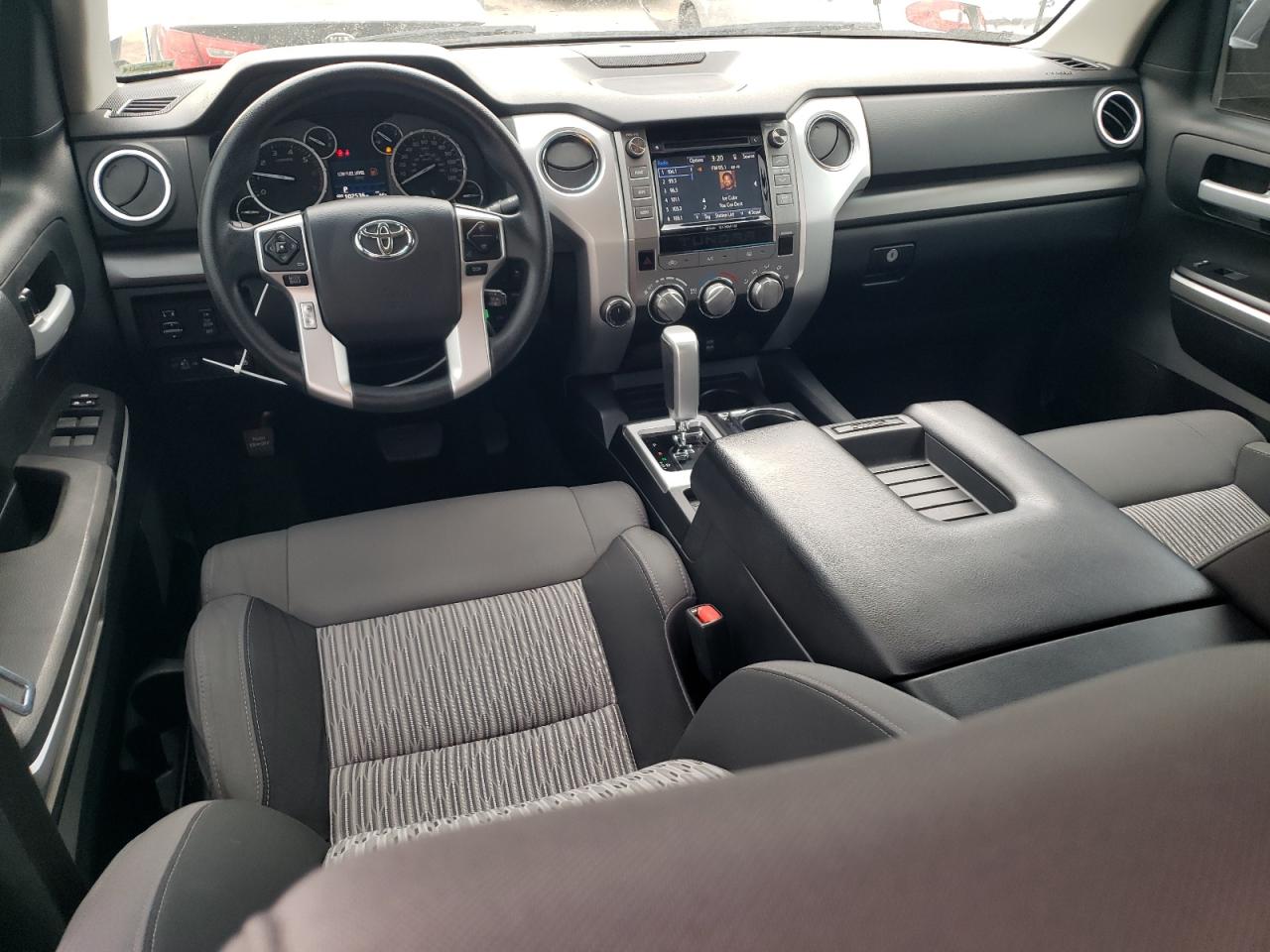 2017 Toyota Tundra - Image 8