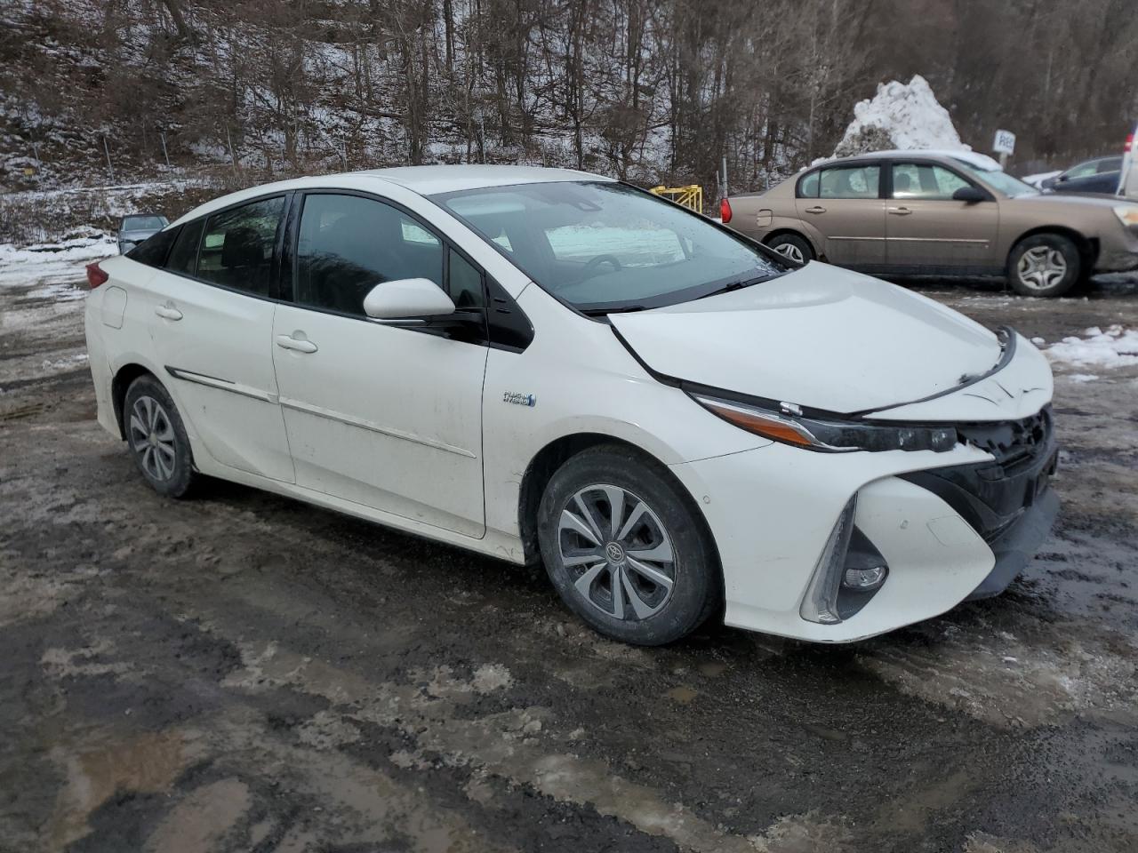 2017 Toyota Prius - Image 4