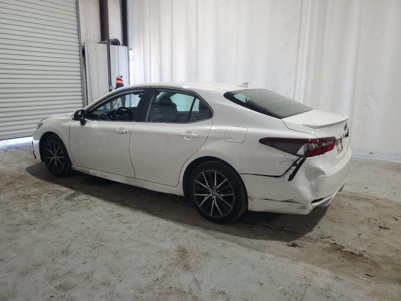 2021 Toyota Camry - Image 2