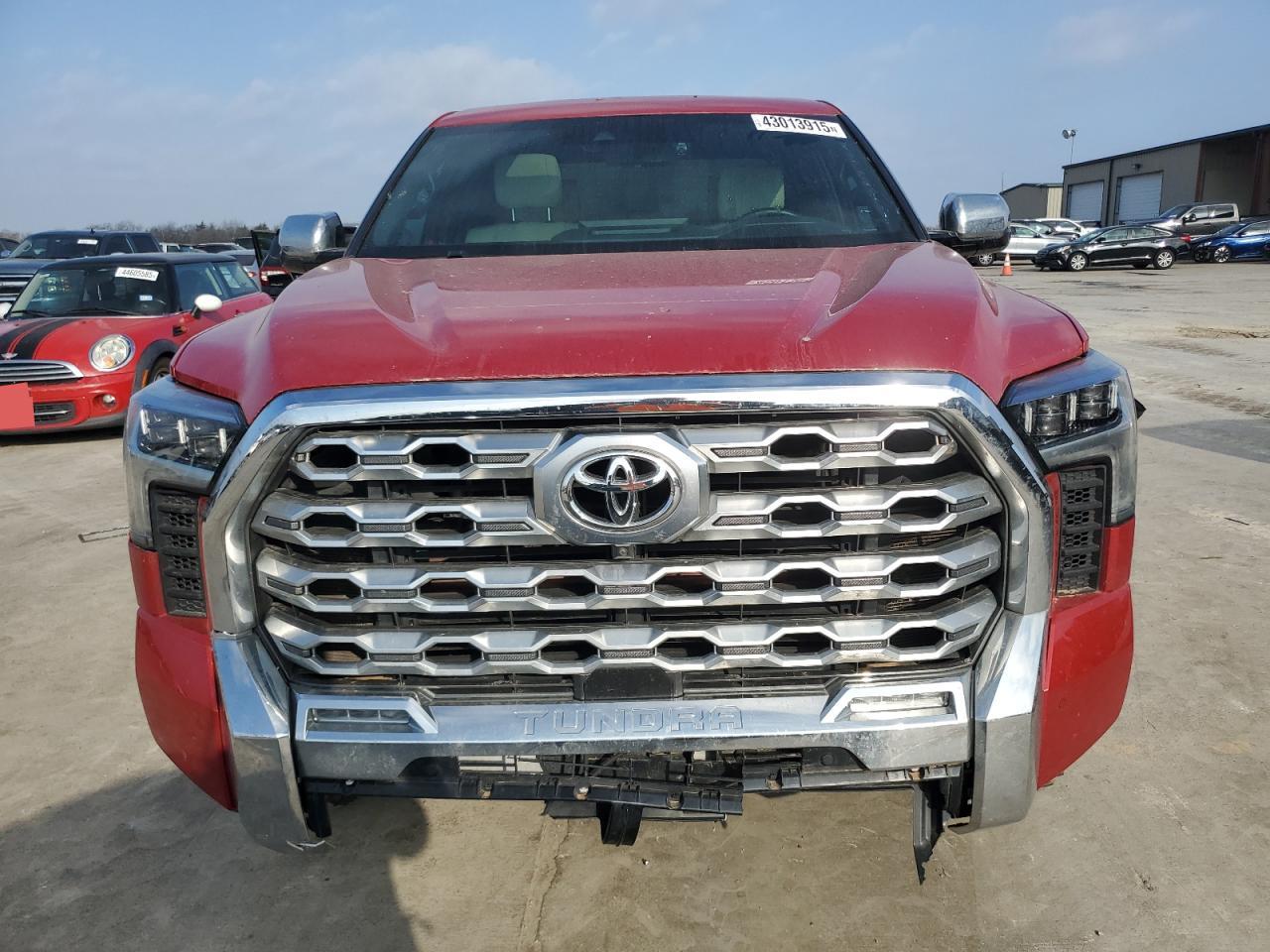 2022 Toyota Tundra - Image 5