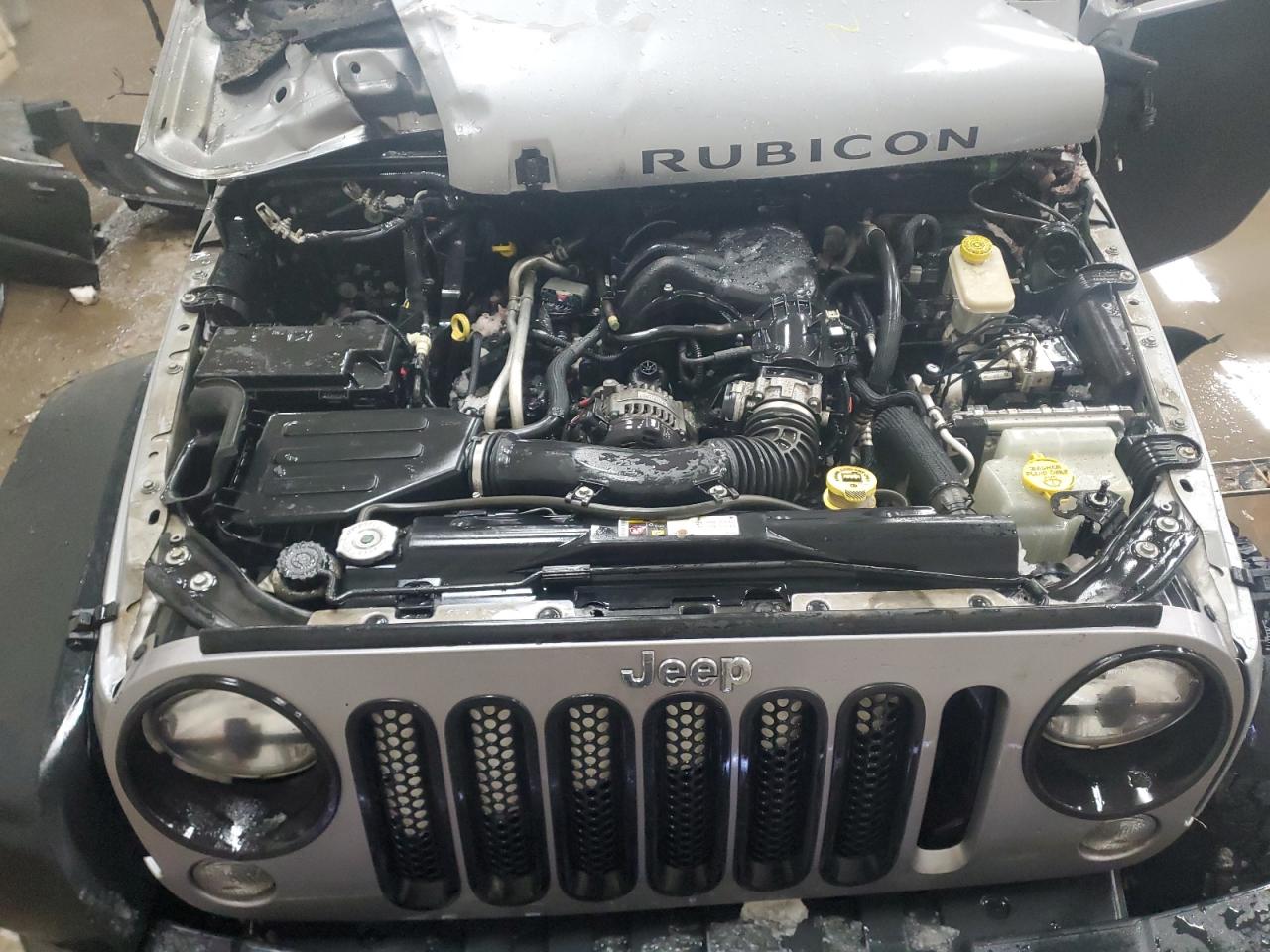 2015 Jeep Wrangler - Image 11