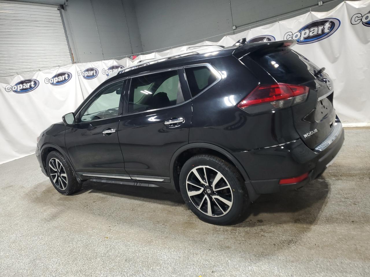 2020 Nissan Rogue - Image 2