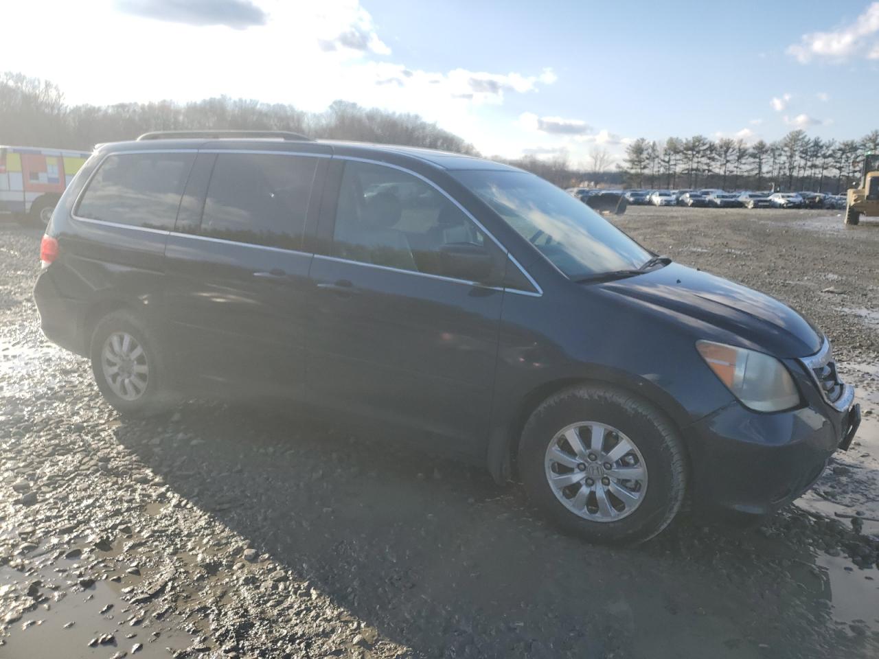2009 Honda Odyssey - Image 4