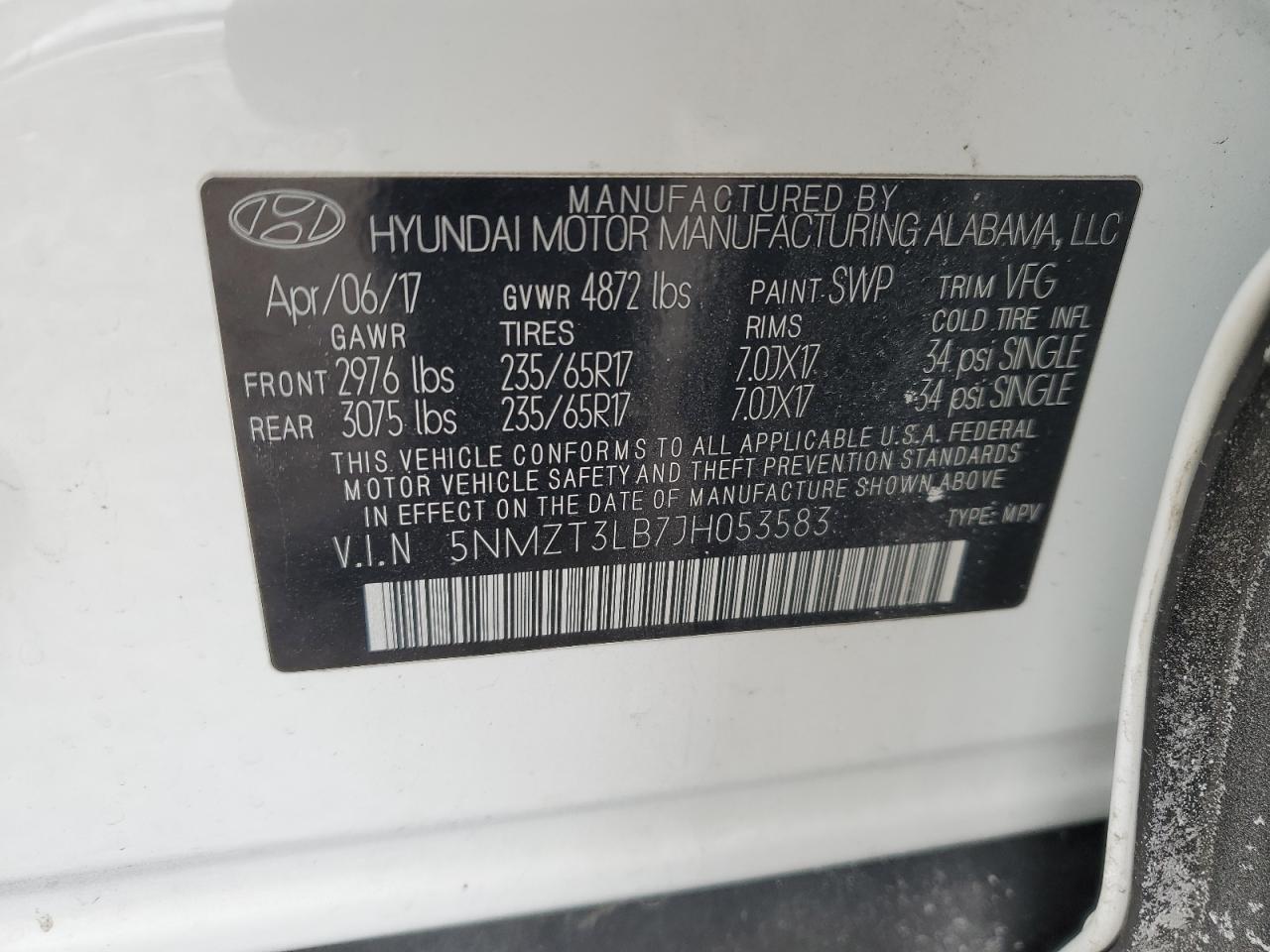 2018 Hyundai Santa Fe - Image 16