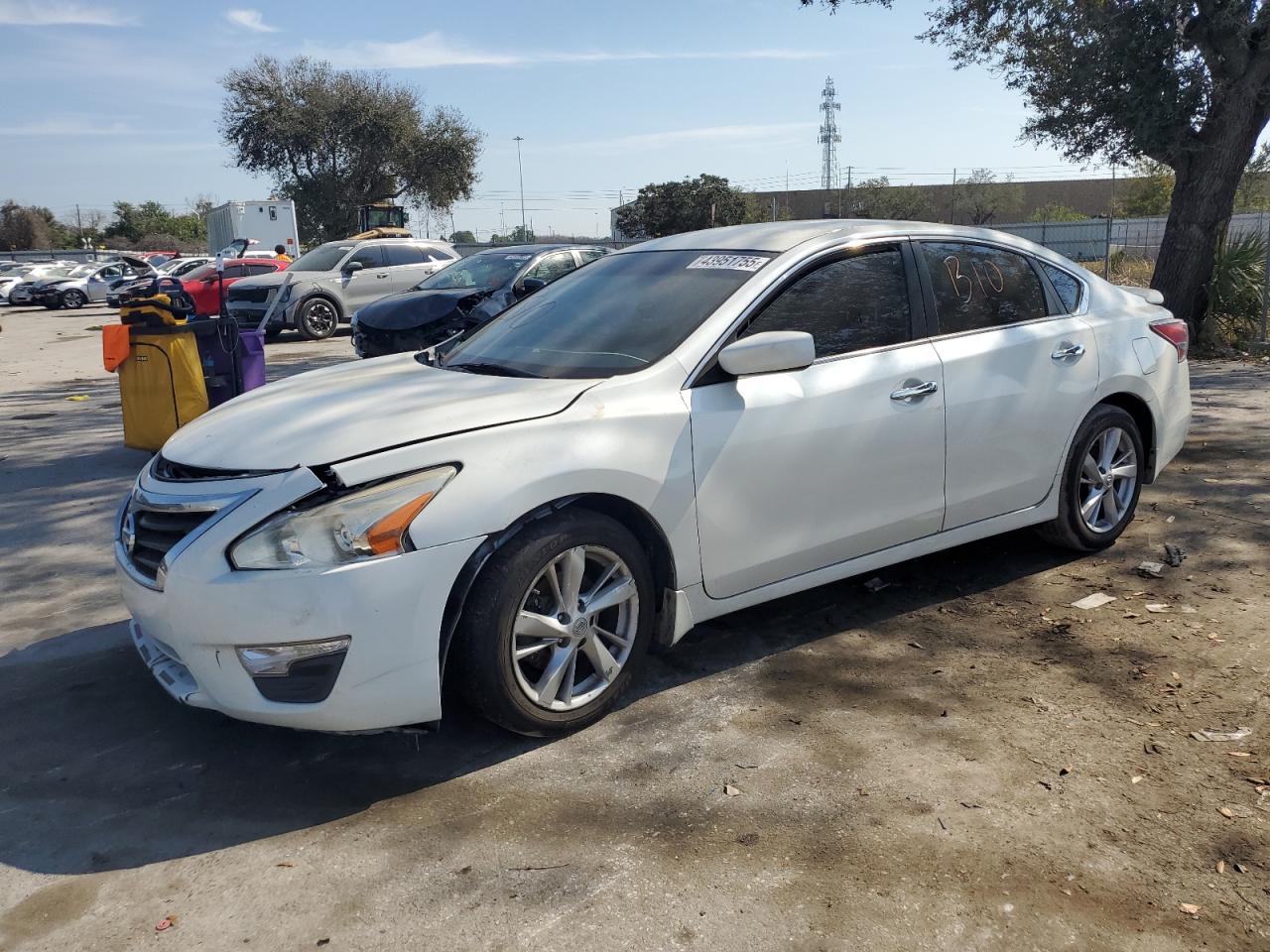 2014 Nissan Altima - Image 1