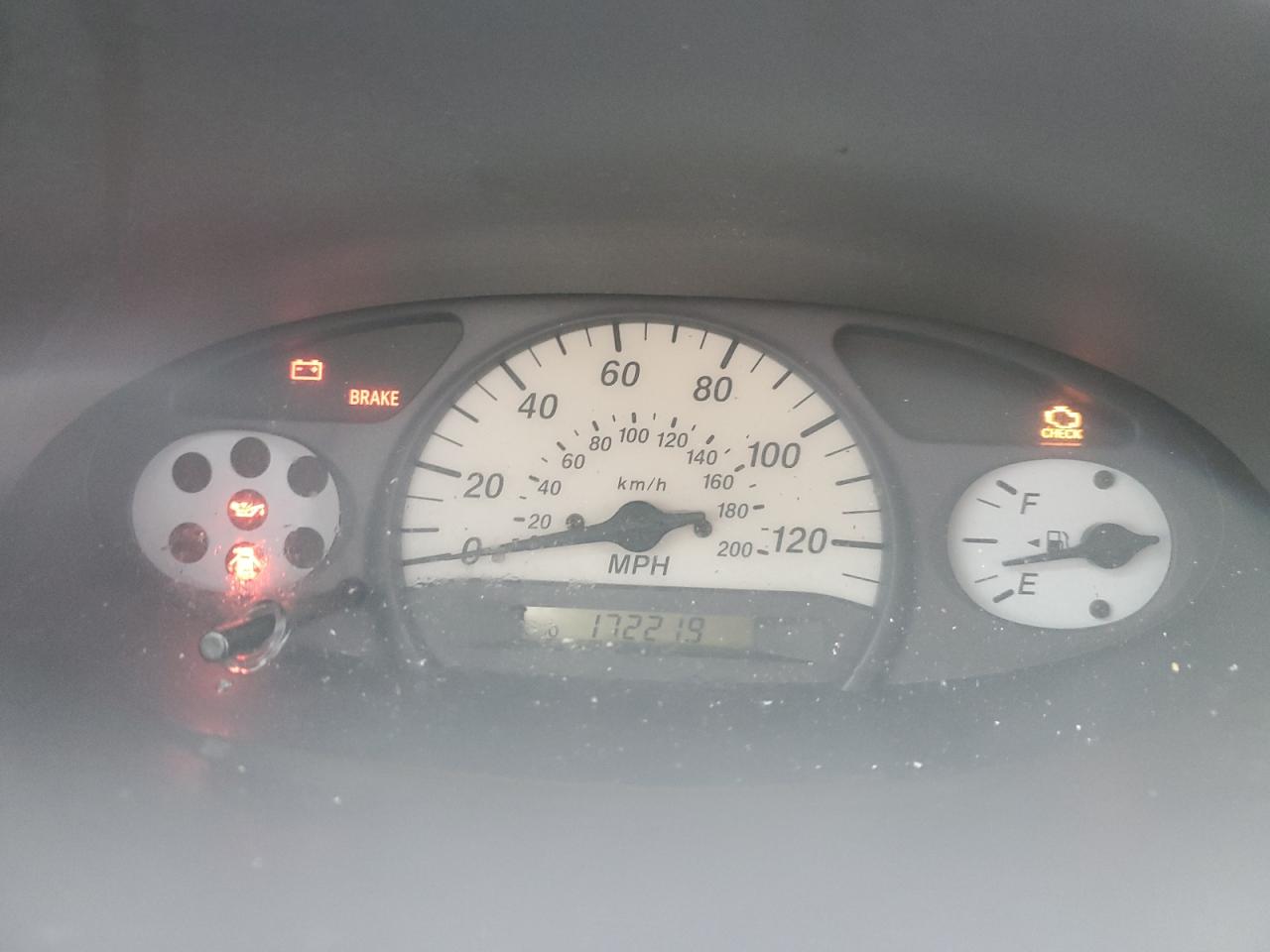 2003 Toyota Echo - Image 9