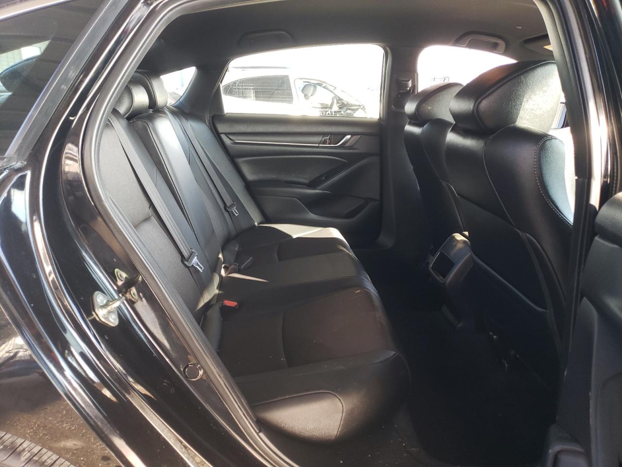2019 Honda Accord - Image 10