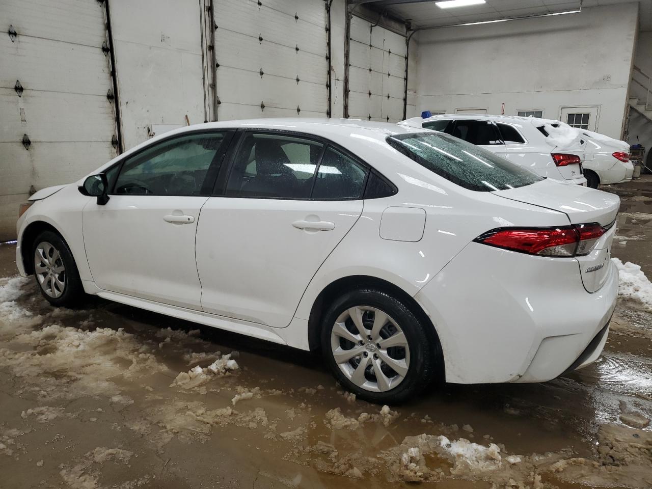 2021 Toyota Corolla - Image 2