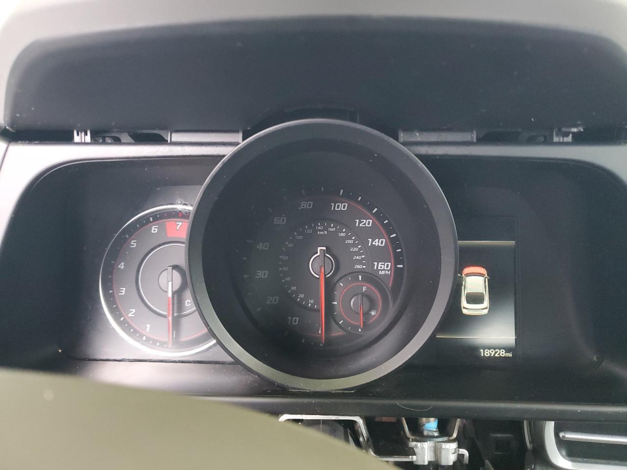 2021 Hyundai Elantra - Image 9