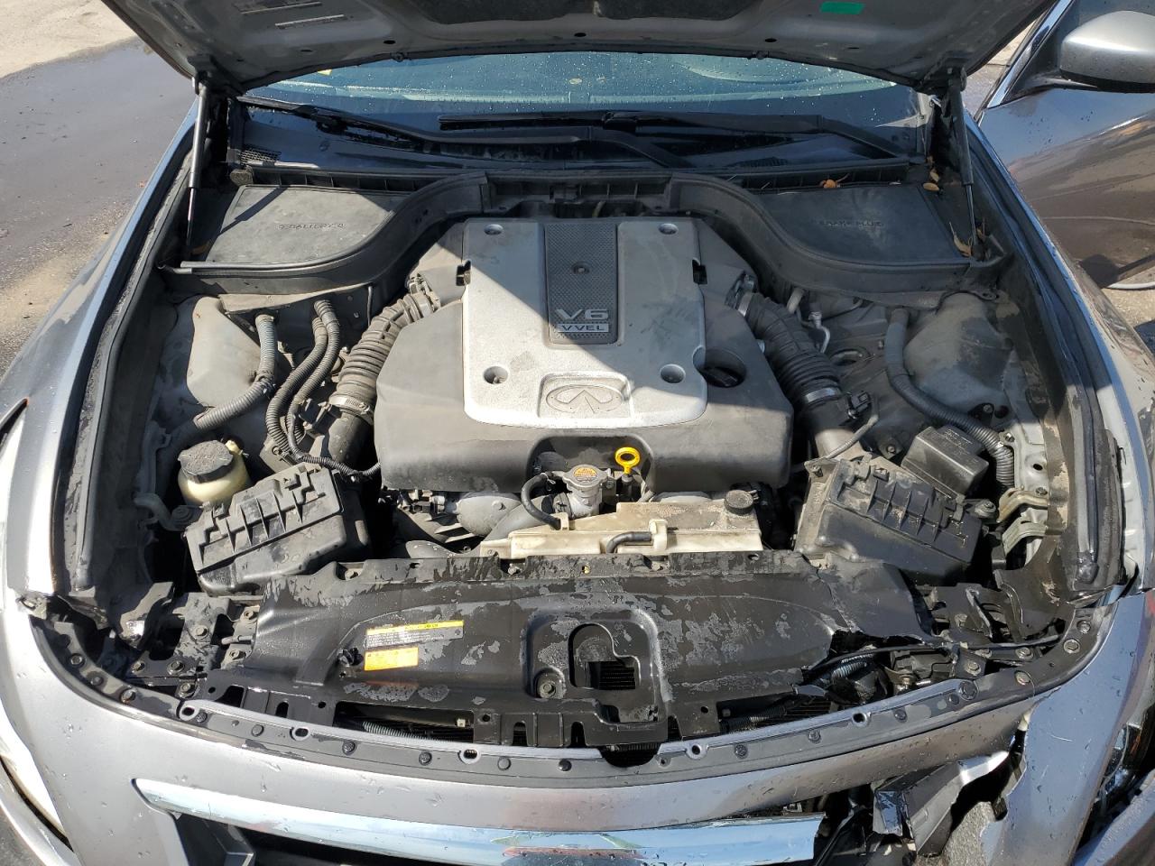 2012 Infiniti G - Image 11