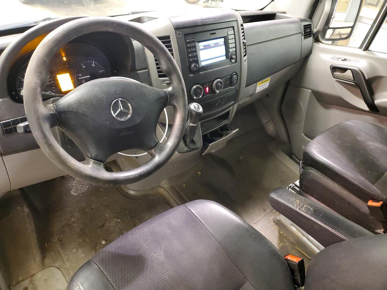 2017 Mercedes-Benz Sprinter - Image 8
