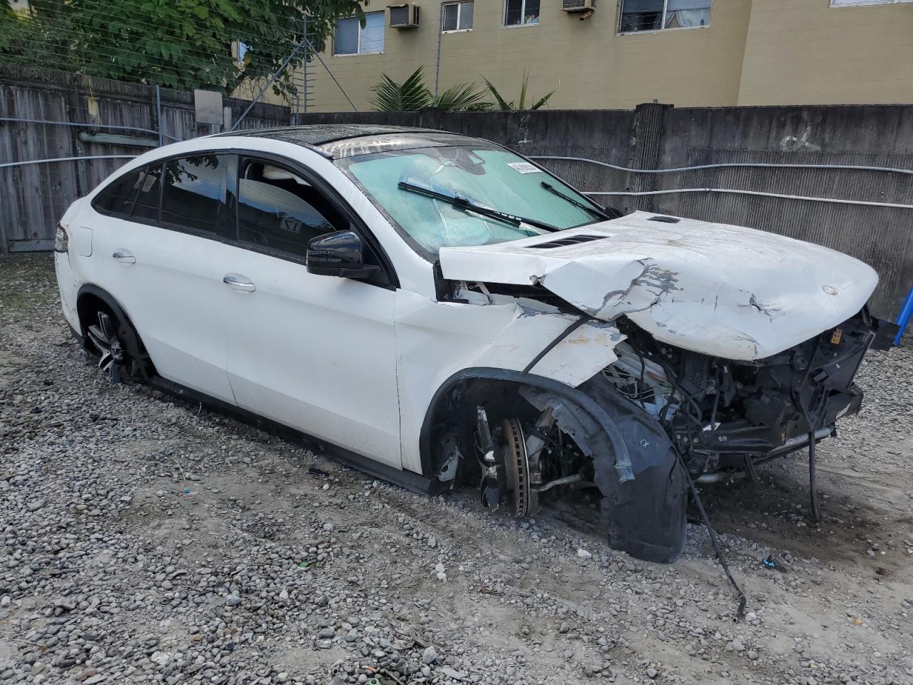 2019 Mercedes-Benz GLE - Image 4