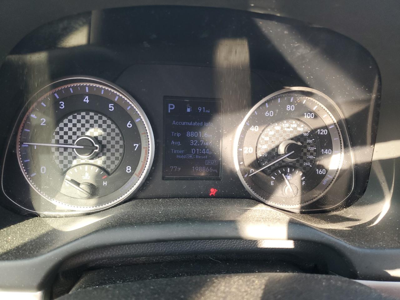 2020 Hyundai Elantra - Image 9