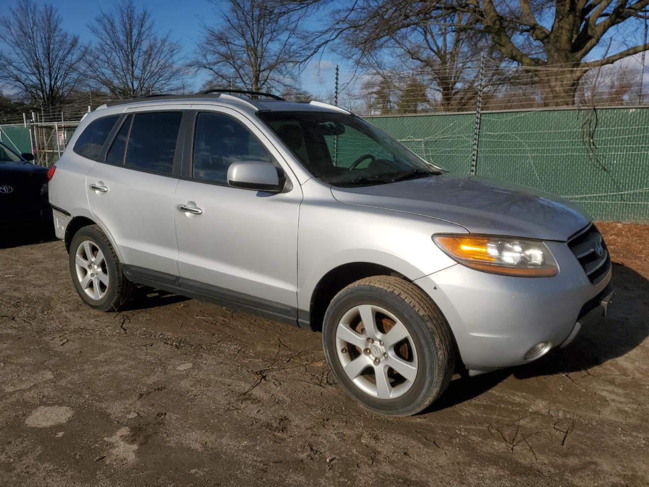 2009 Hyundai Santa Fe - Image 4
