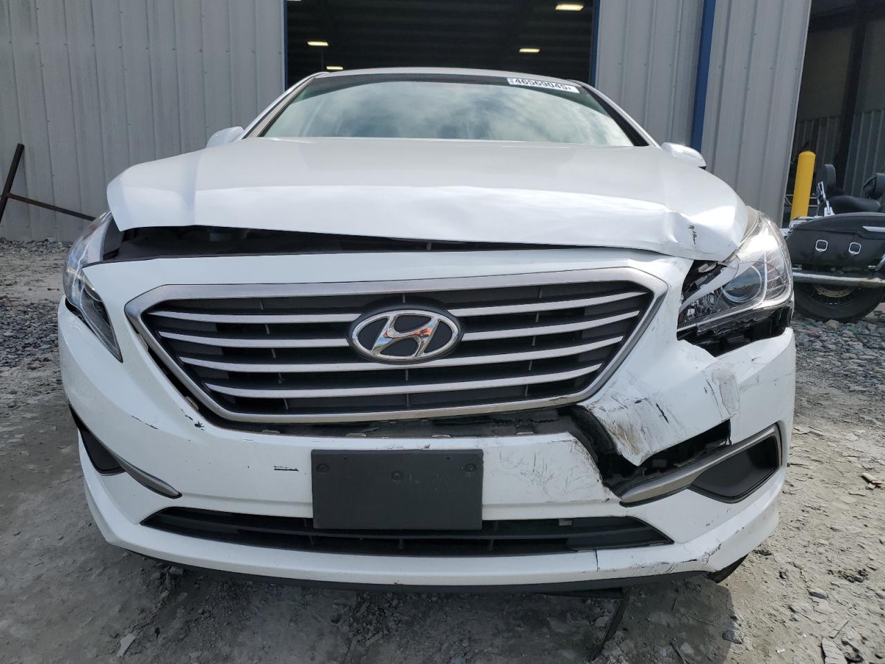 2017 Hyundai Sonata - Image 5