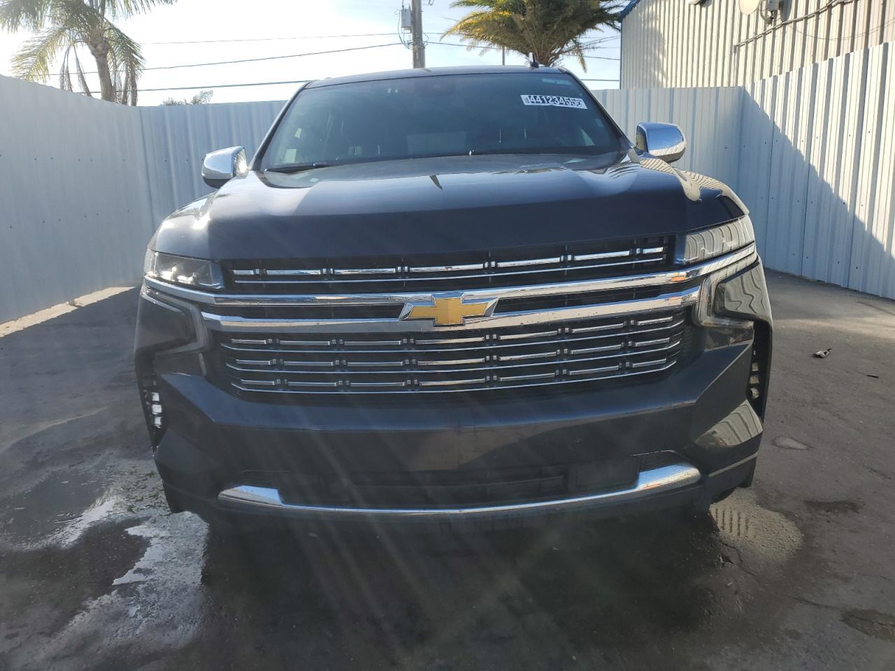 2023 Chevrolet Suburban - Image 5