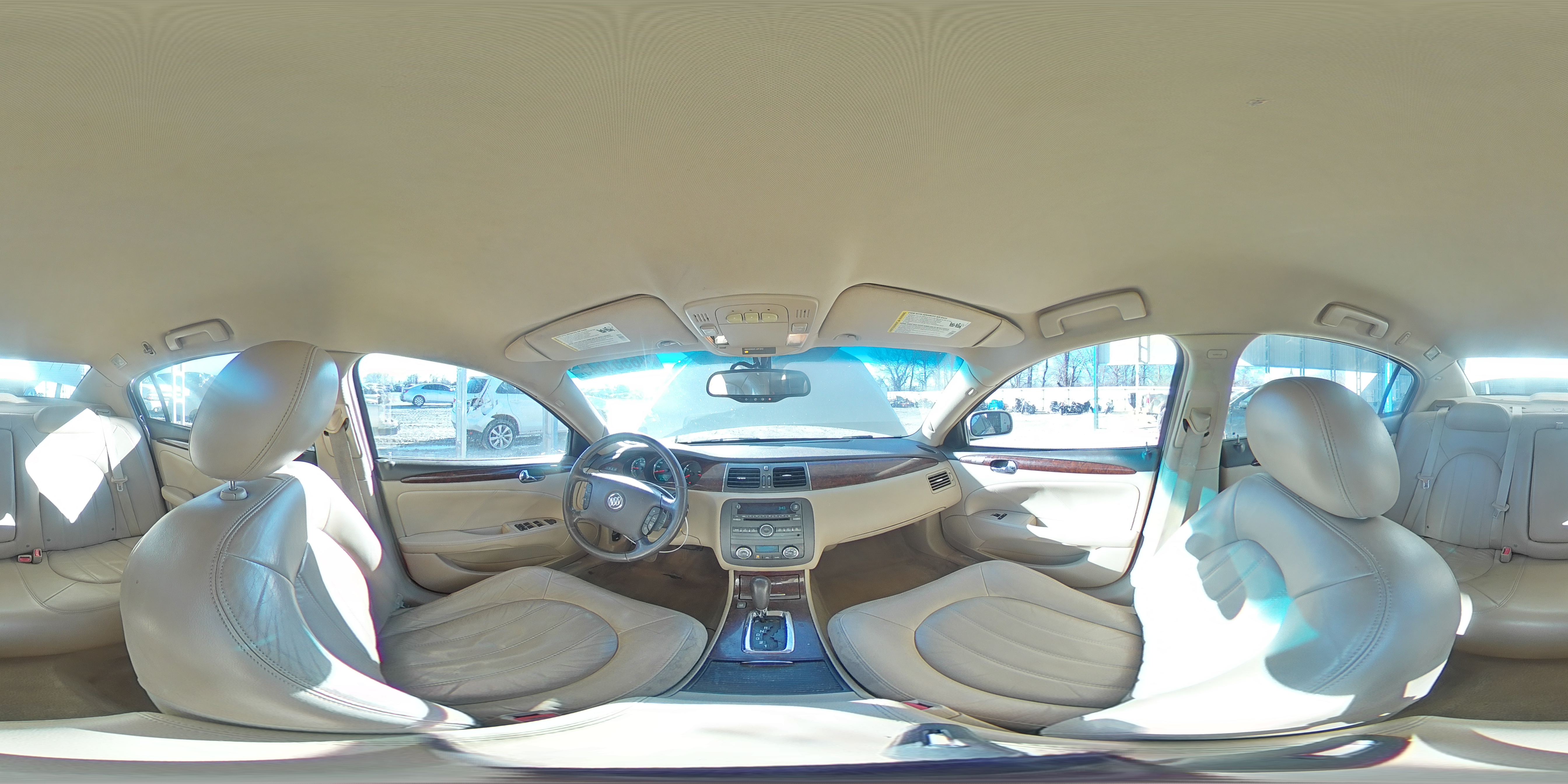 2011 Buick Lucerne - Image 12