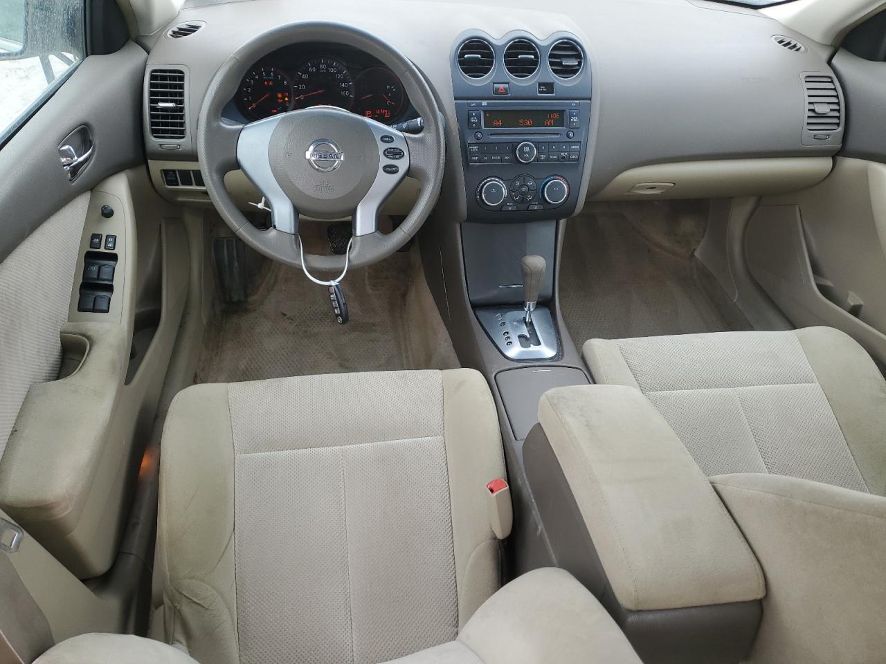 2009 Nissan Altima - Image 8