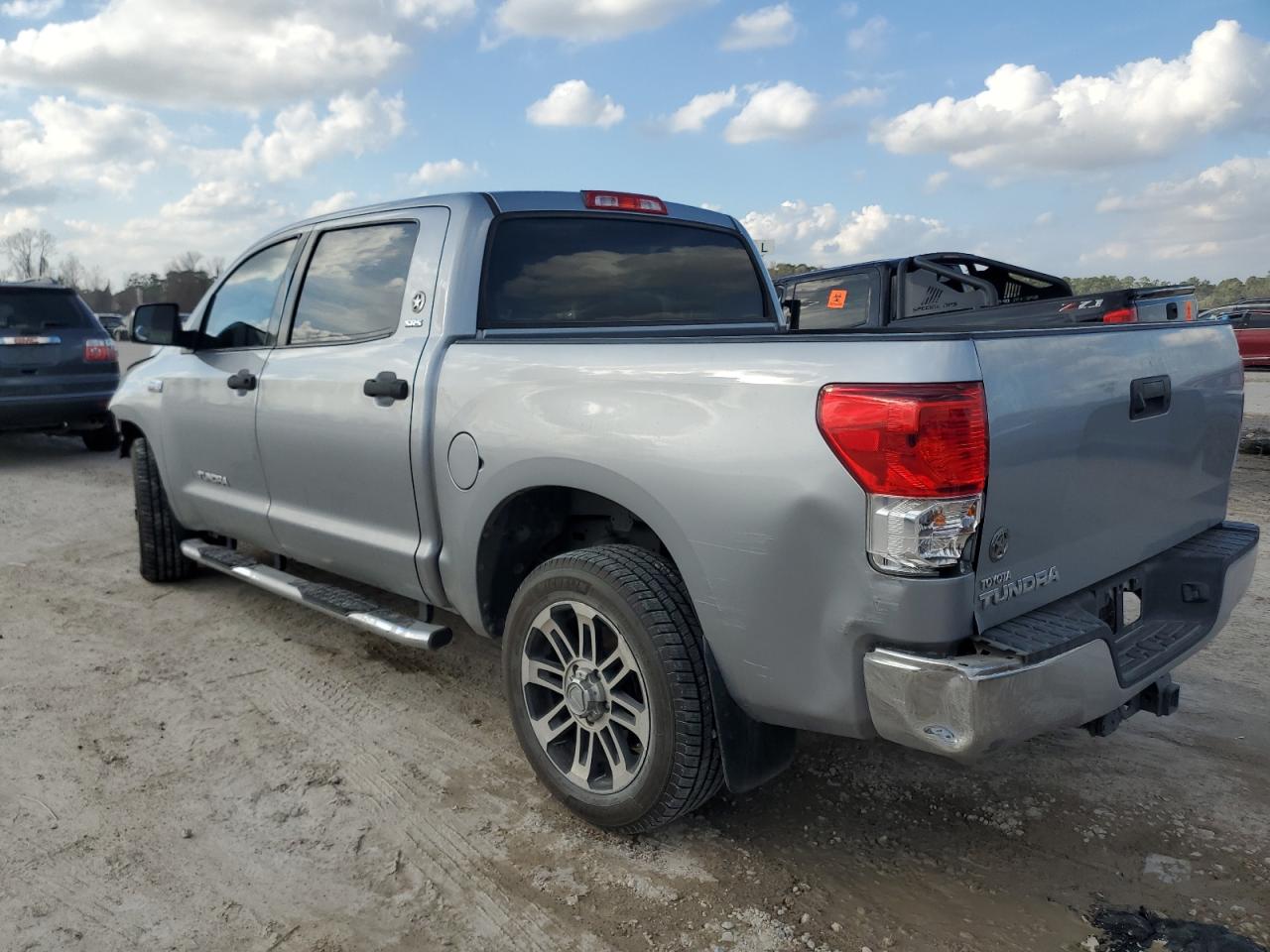 2012 Toyota Tundra - Image 2