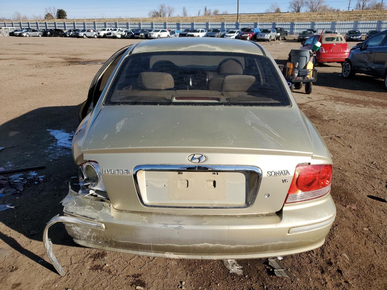 2003 Hyundai Sonata - Image 6