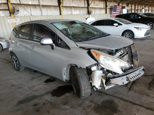 Хетчбеки NISSAN VERSA 2014 Сріблястий