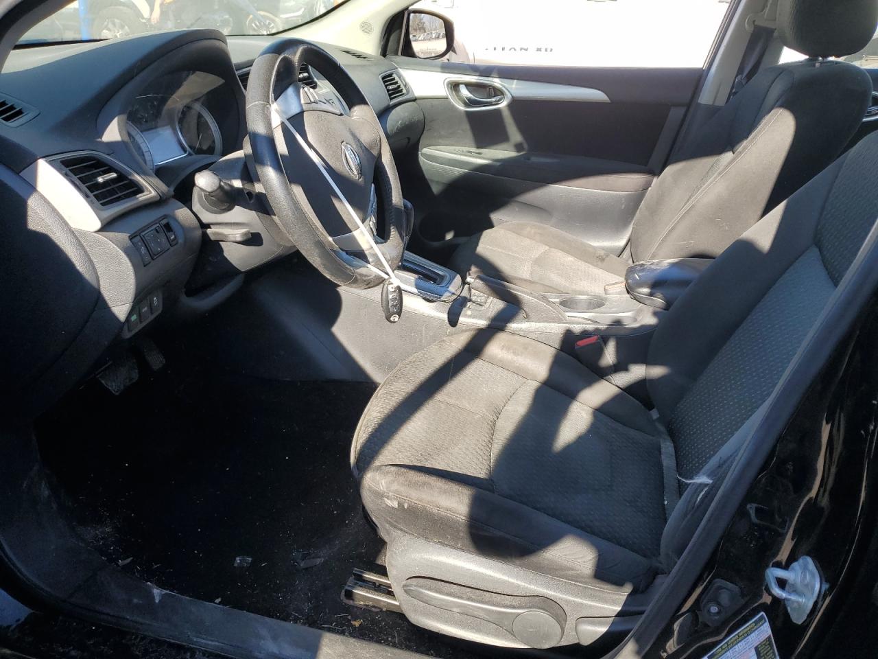 2015 Nissan Sentra - Image 7