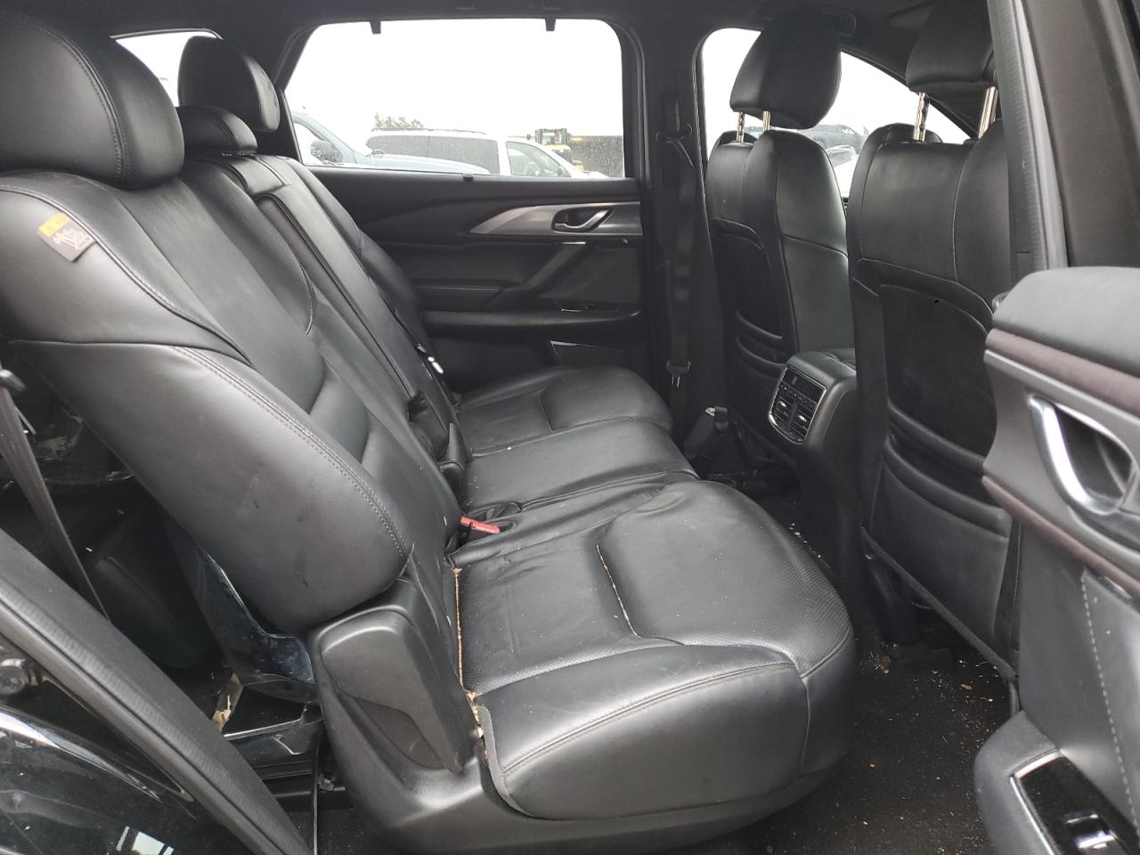 2016 Mazda CX-9 - Image 11