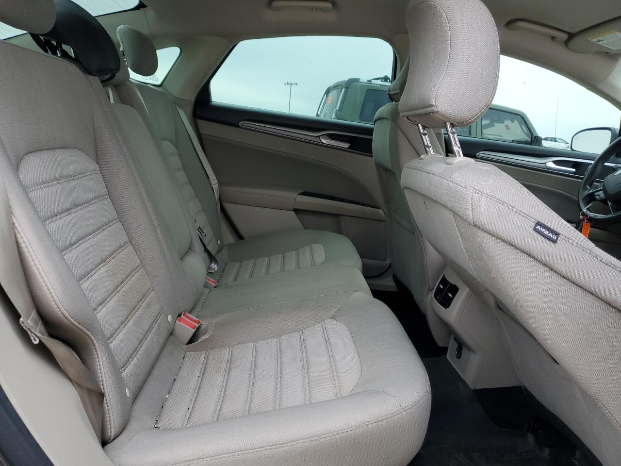 2019 Ford Fusion - Image 10