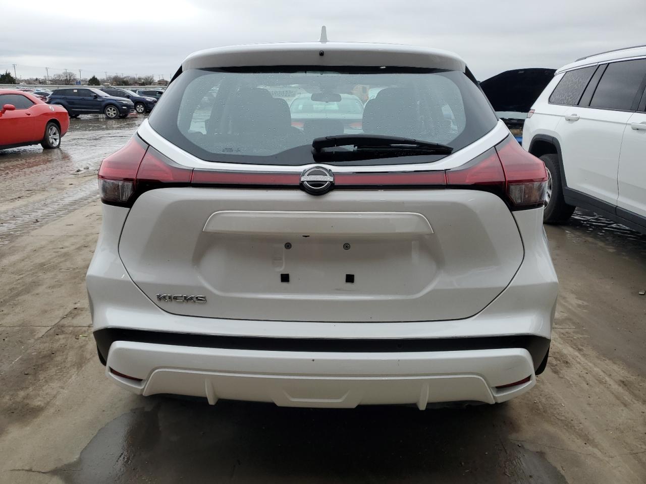 2022 Nissan Kicks - Image 6
