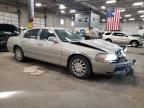 2006 Lincoln Town Car Signature на продаже в Blaine, MN - Front End