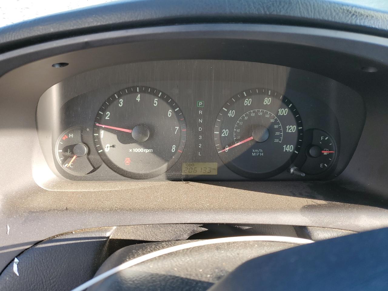 2006 Hyundai Elantra - Image 9