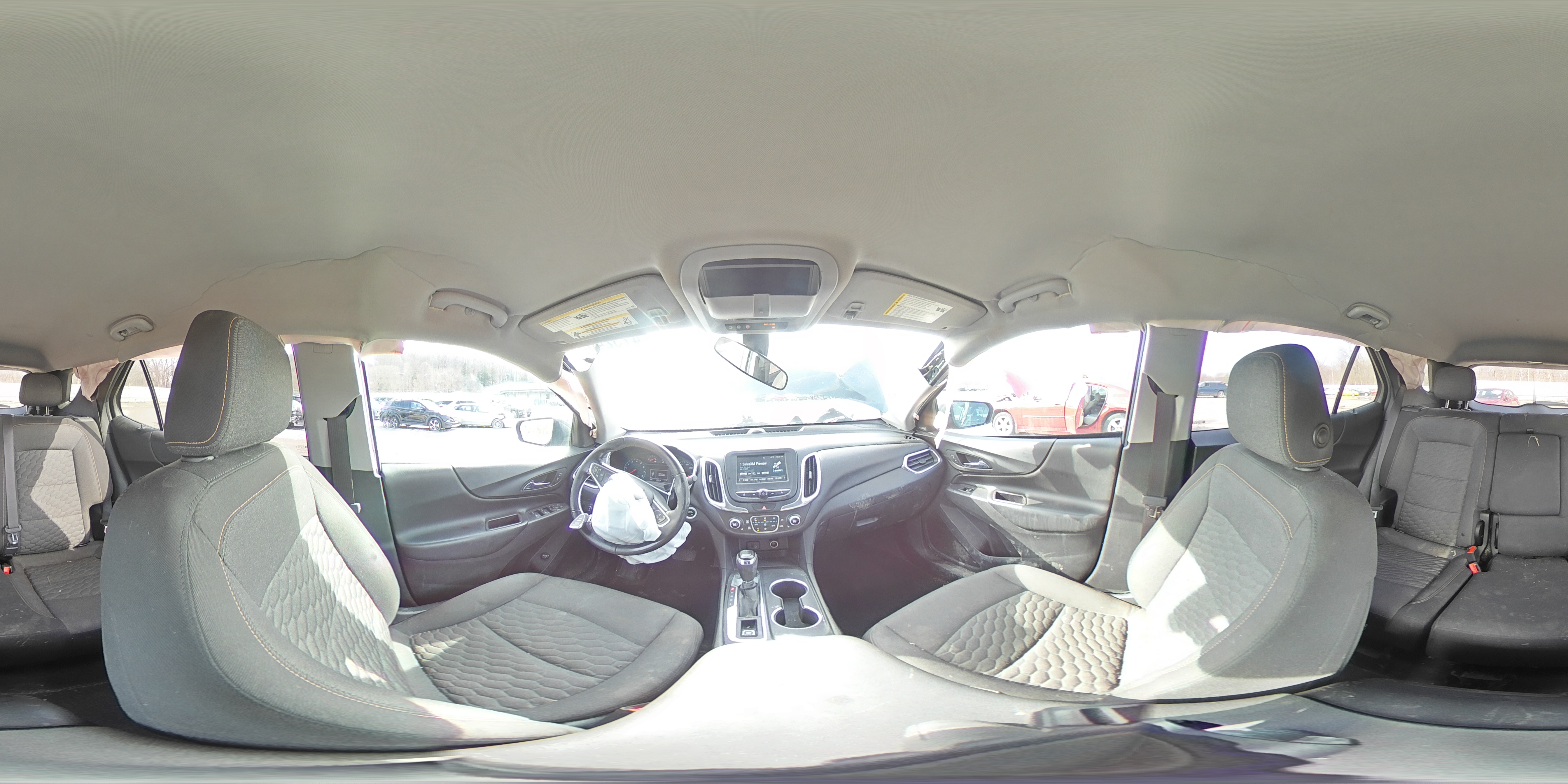 2018 Chevrolet Equinox - Image 13