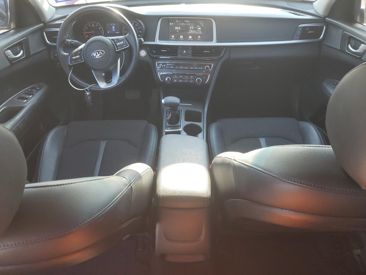 2020 Kia Optima - Image 8