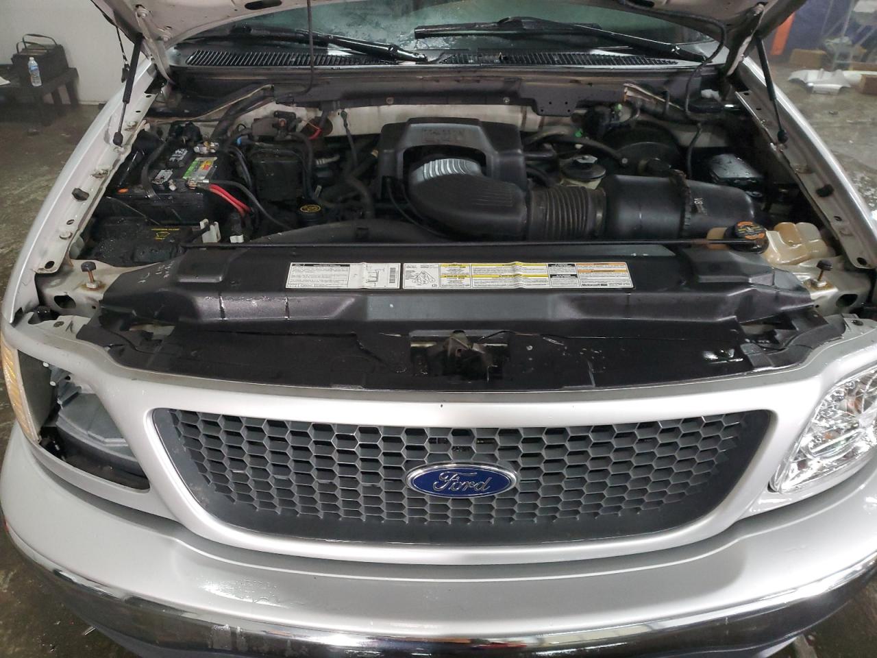 2000 Ford F-150 - Image 11